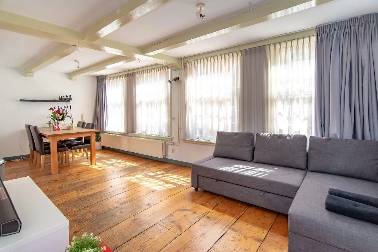 Spacious Central City Apartment With Big Private Sundeck! Amsterdam