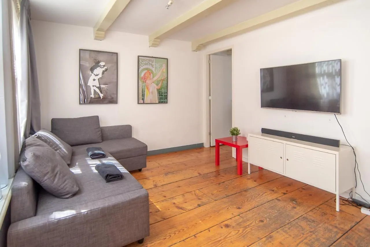Spacious Central City Apartment With Big Private Sundeck! Amsterdam