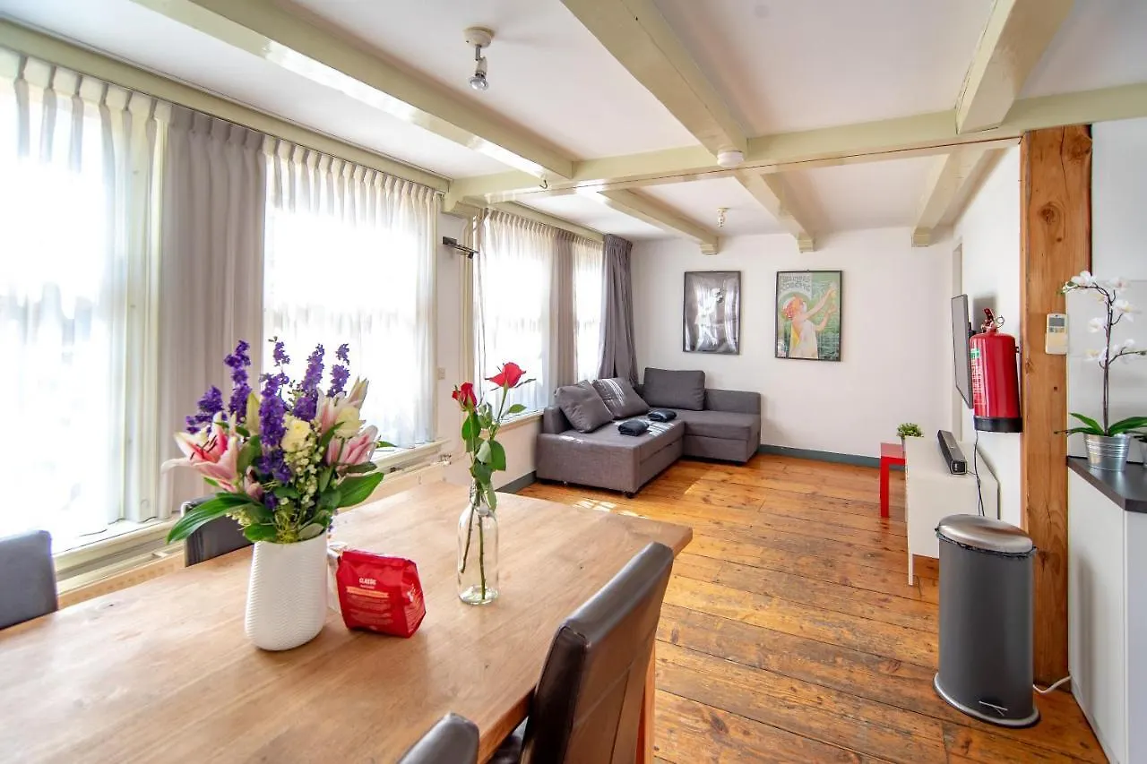 Spacious Central City Apartment With Big Private Sundeck! Amsterdam Nederländerna